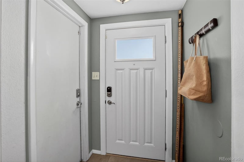 2907 E Euclid Pl, Centennial, CO 80121