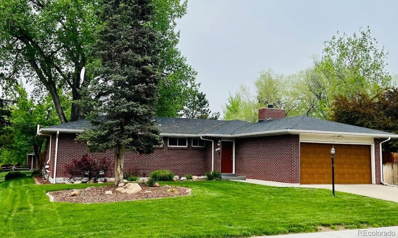 2907 E Euclid Pl, Centennial, CO 80121