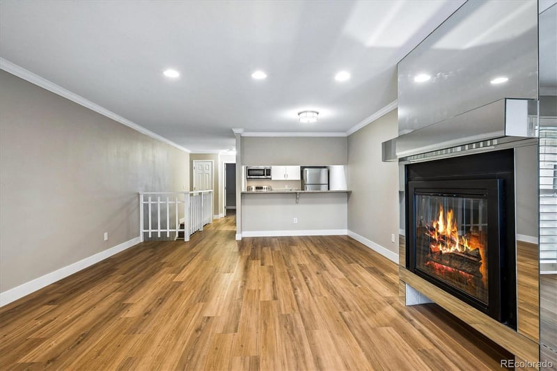 1180 S Monaco Pw #5, Denver, CO 80224