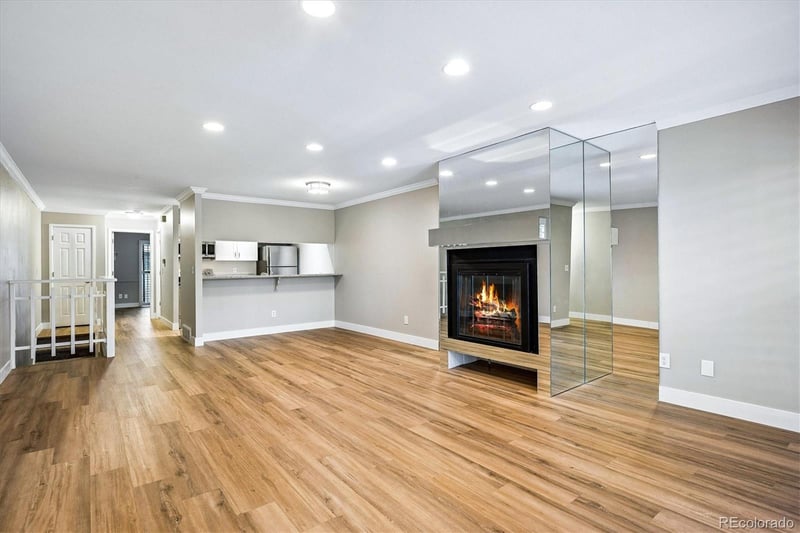 1180 S Monaco Pw #5, Denver, CO 80224