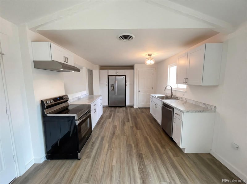 3078 S Dayton Ct, Denver, CO 80231