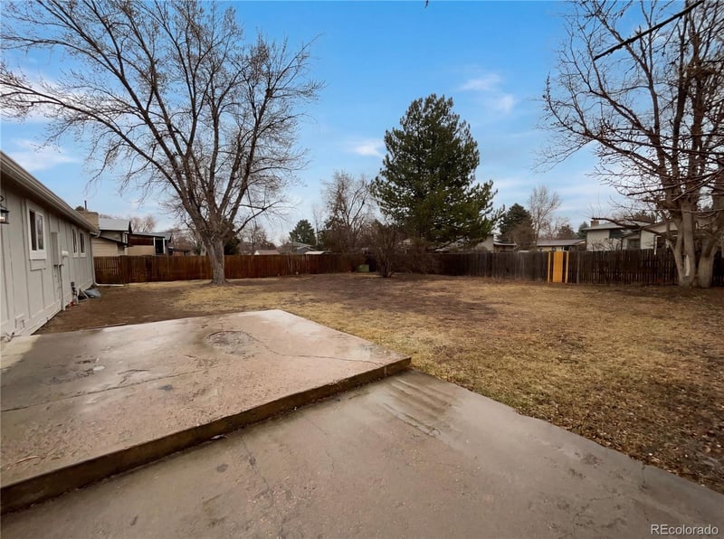 3078 S Dayton Ct, Denver, CO 80231