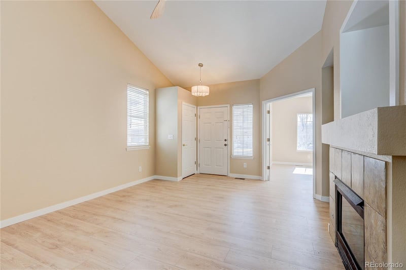 24671 E Kansas Cir, Aurora, CO 80018