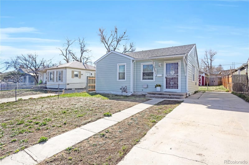 2860 W Irvington Pl, Denver, CO 80219