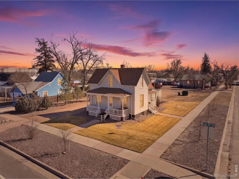 228 13th St, Greeley, CO 80631