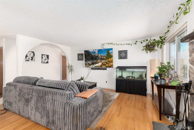 2945 S Teller St, Denver, CO 80227