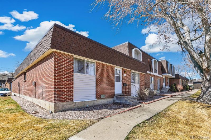 692 S Youngfield Ct, Lakewood, CO 80228