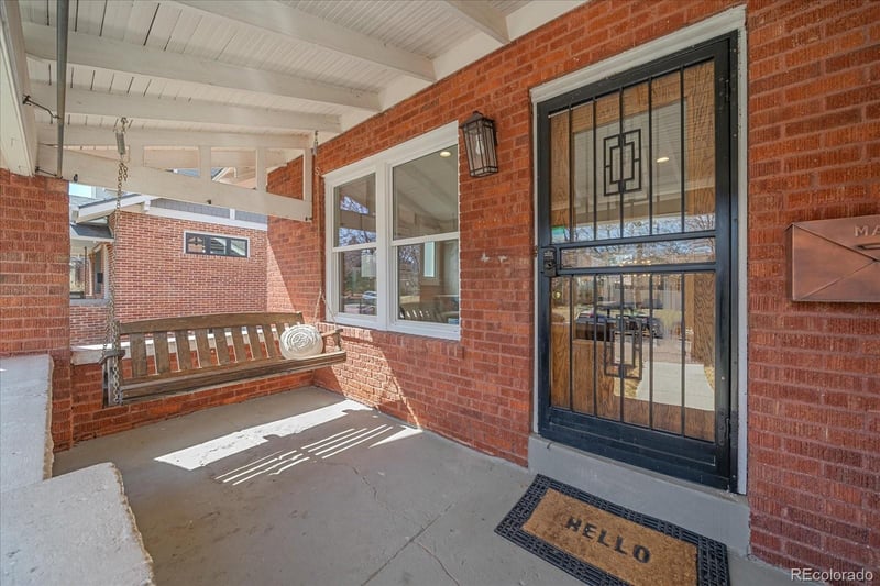 1051 Jackson St, Denver, CO 80206