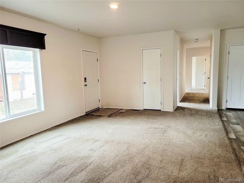 9071 S Frink Rd, Larkspur, CO 80118