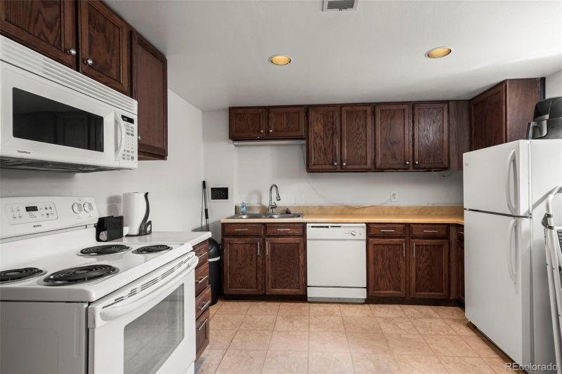 7366 W 75th Ave, Arvada, CO 80003