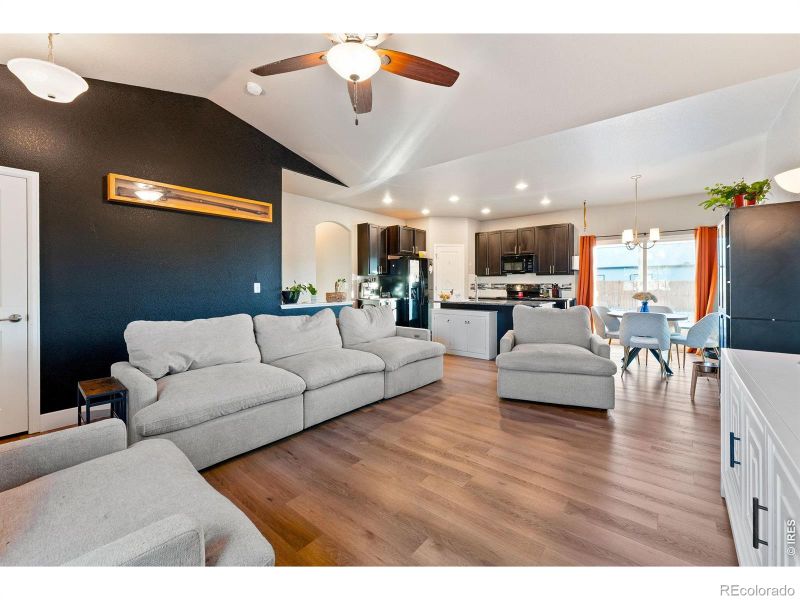 762 Settlers Dr, Milliken, CO 80543