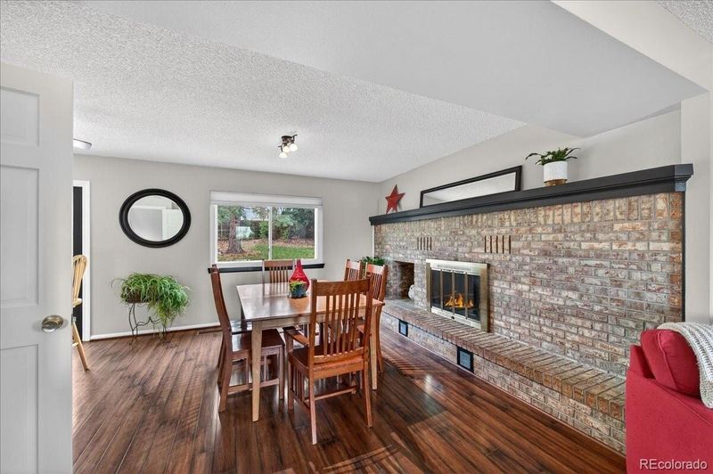 8047 S Pennsylvania Ct, Littleton, CO 80122