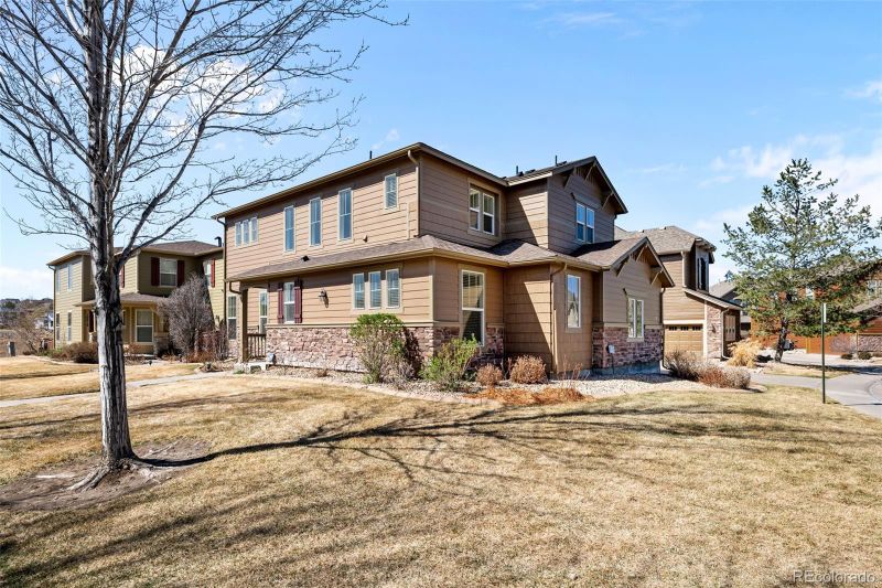 10621 Ashfield St, Highlands Ranch, CO 80126