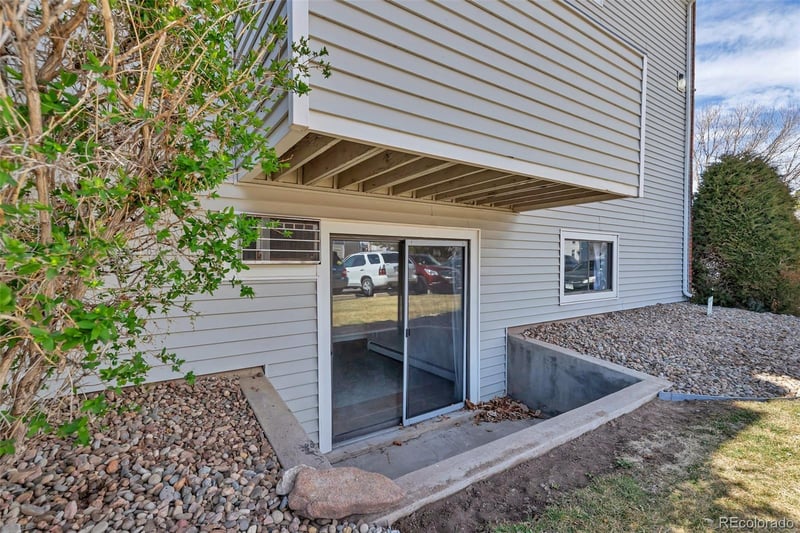 10150 E Virginia Ave #108, Denver, CO 80247