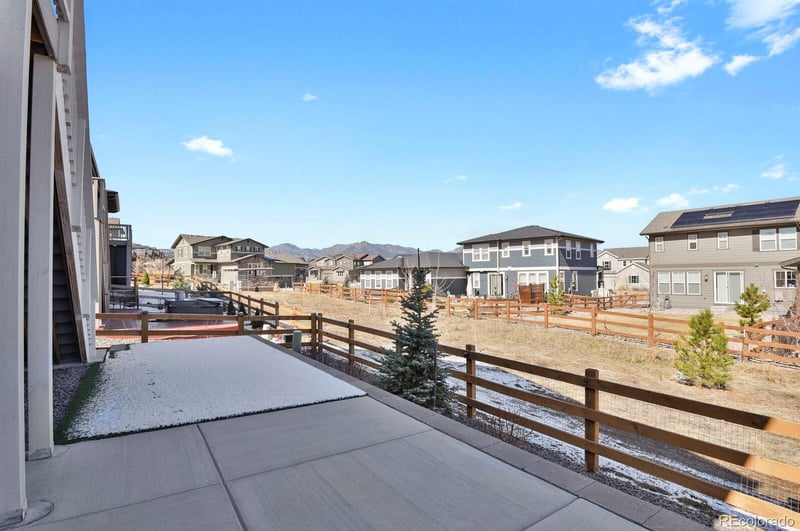 17323 W 93rd Pl, Arvada, CO 80007