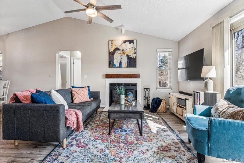 17893 E Columbia Ave, Aurora, CO 80013
