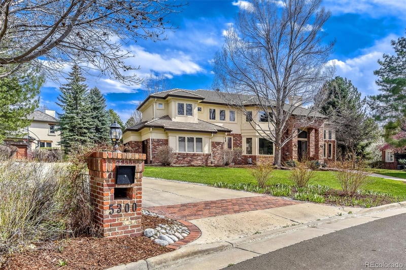 5300 S Birch Ct, Greenwood Village, CO 80121