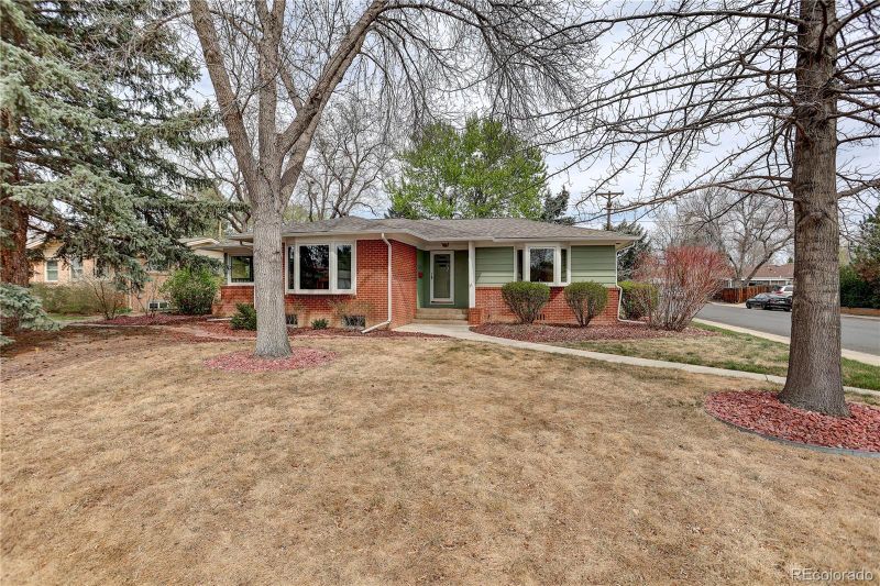 1205 W 6th St, Loveland, CO 80537