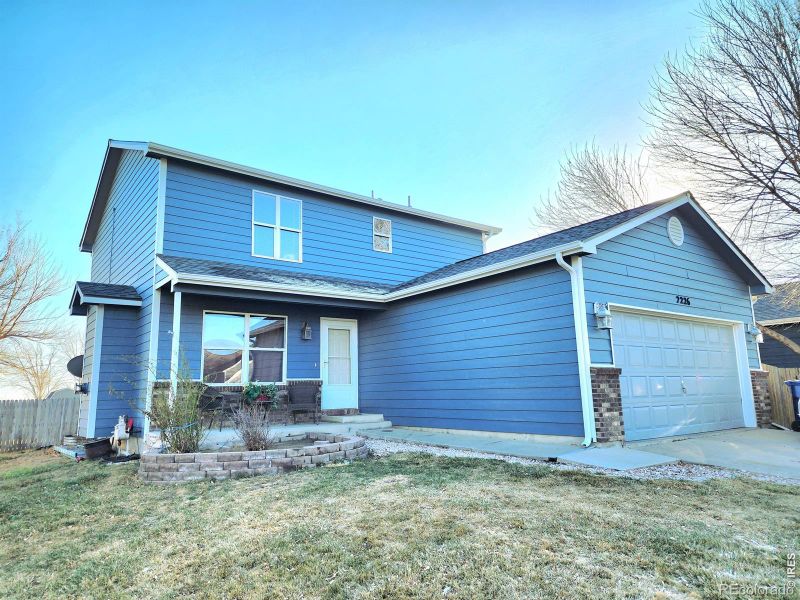 2226 Nicholas Dr, Johnstown, CO 80534