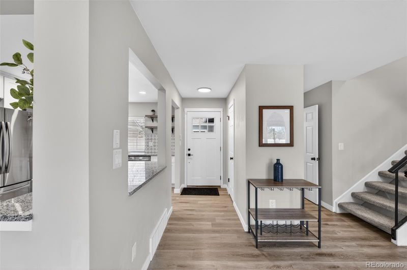 7228 S Vine Ct, Centennial, CO 80122