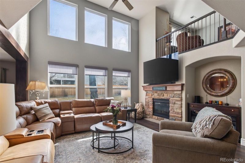 10060 Matthew Ln, Highlands Ranch, CO 80130