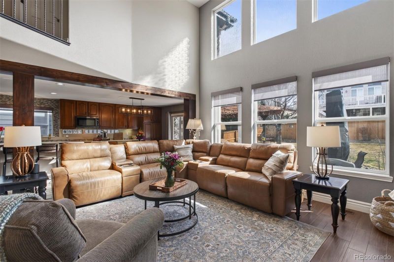 10060 Matthew Ln, Highlands Ranch, CO 80130