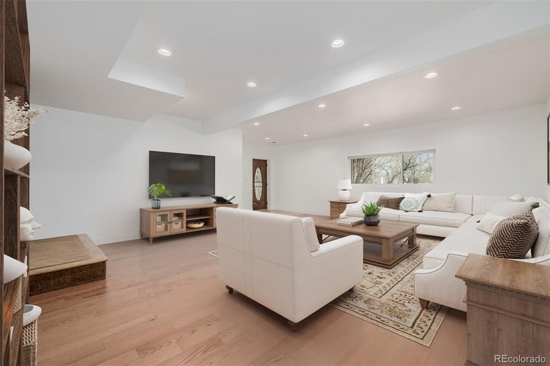 3525 S Brentwood St, Denver, CO 80235
