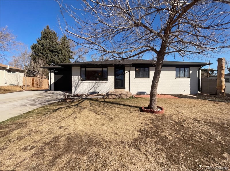 3395 W Saratoga Ave, Englewood, CO 80110