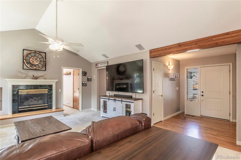 12068 W Aqueduct Dr, Littleton, CO 80127