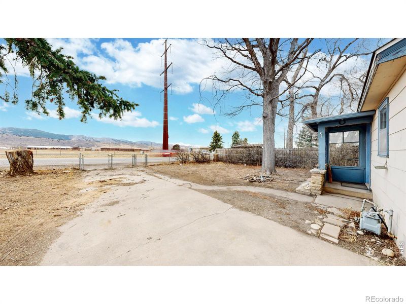 520 S Overland Trl, Fort Collins, CO 80521
