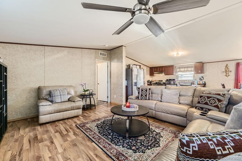 17486 E Buchanan Pl, Aurora, CO 80011