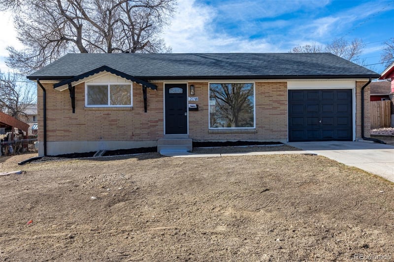 20 W Marigold Dr, Denver, CO 80221