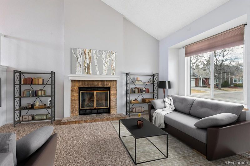 693 Delwood Ct, Highlands Ranch, CO 80126