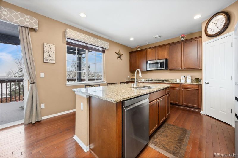 22389 E Chenango Dr, Aurora, CO 80015