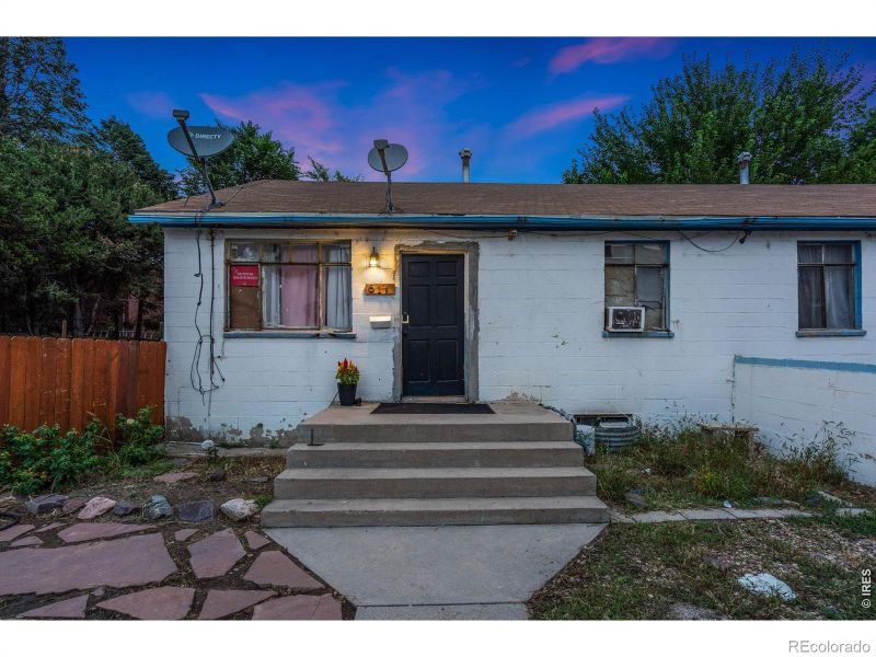 507 5th St, Greeley, CO 80631
