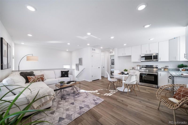 12615 E 101st Dr, Commerce City, CO 80022