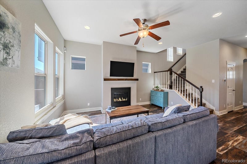 8528 E 54th Pl, Denver, CO 80238