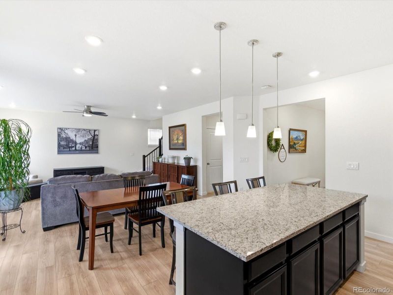 1006 S Eaton Park Ct, Aurora, CO 80018