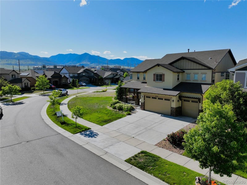8742 Flattop St, Arvada, CO 80007
