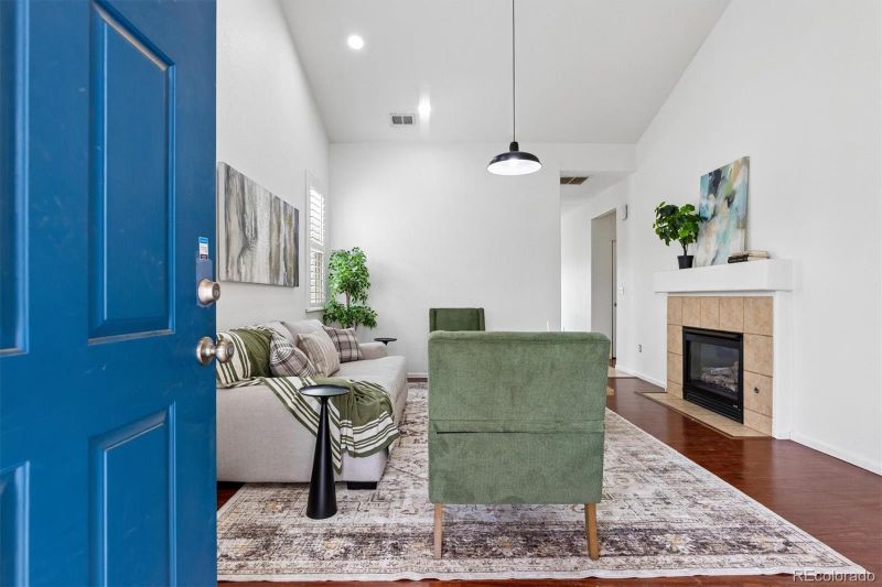 19306 E 58th Cir, Aurora, CO 80019