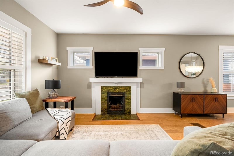 357 S Downing St, Denver, CO 80209