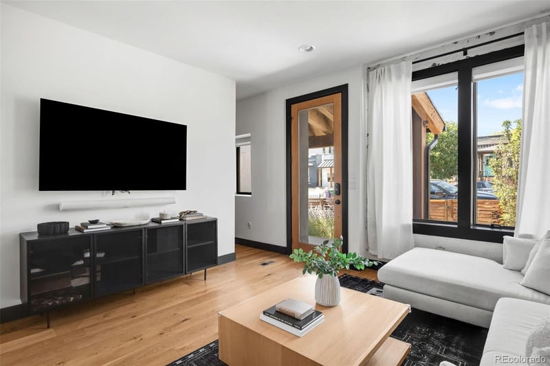 3320 Navajo St, Denver, CO 80211