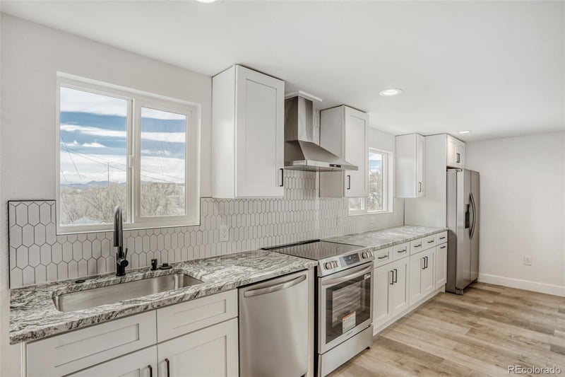 1057 Meade St, Denver, CO 80204