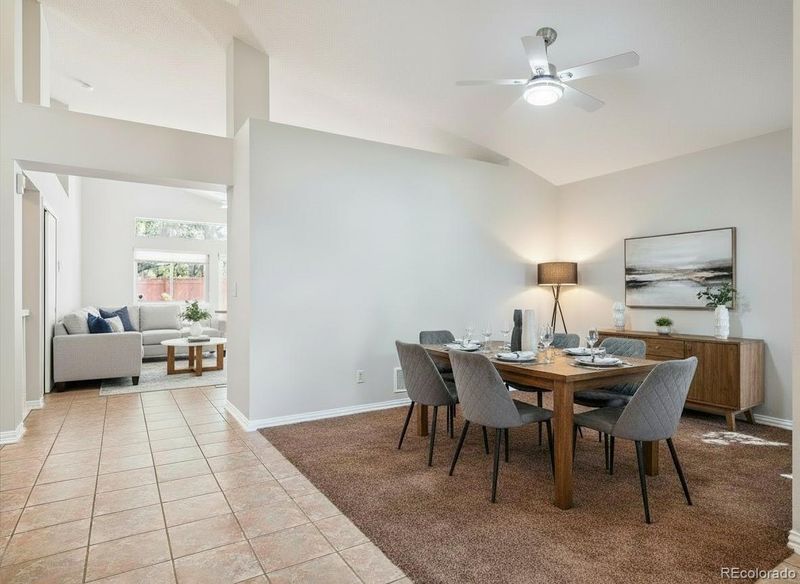 2242 S Moline Ct, Aurora, CO 80014