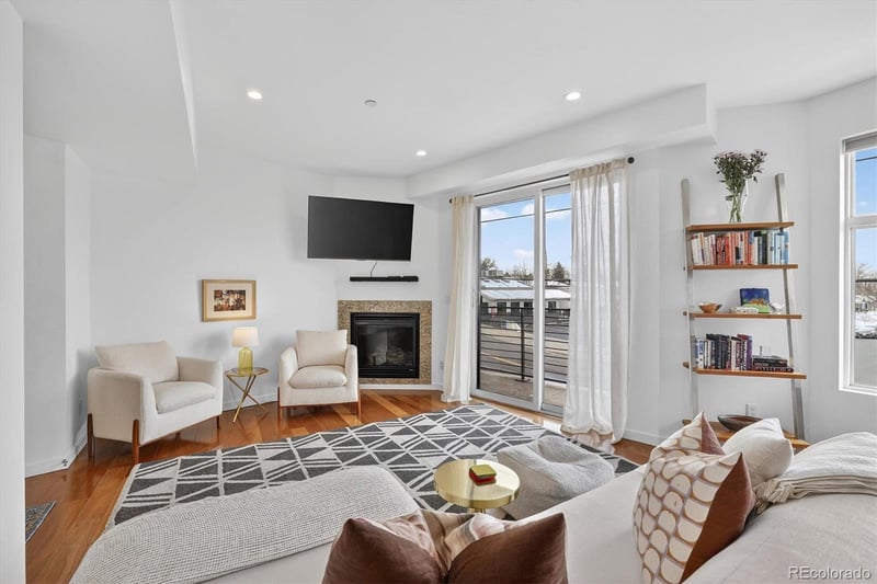 2900 W 44th Ave #201, Denver, CO 80211