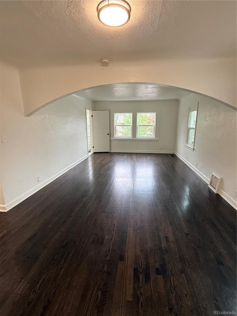 327 S Alcott St, Denver, CO 80219