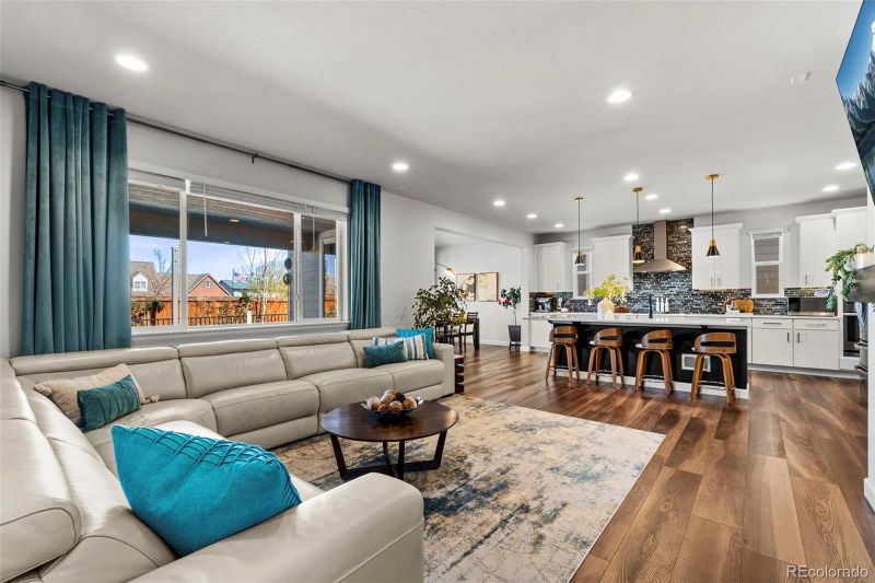 14667 W 71st Dr, Arvada, CO 80004