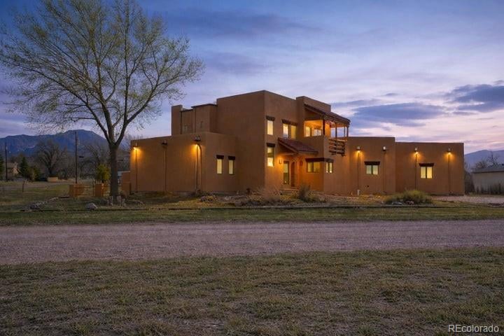 310 E Francisco St, La Veta, CO 81055