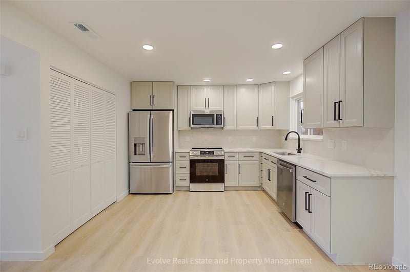 9014 E Mansfield Ave, Denver, CO 80237