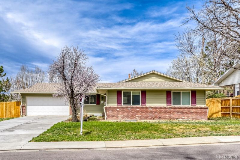 6945 S Ulster Cir, Englewood, CO 80112